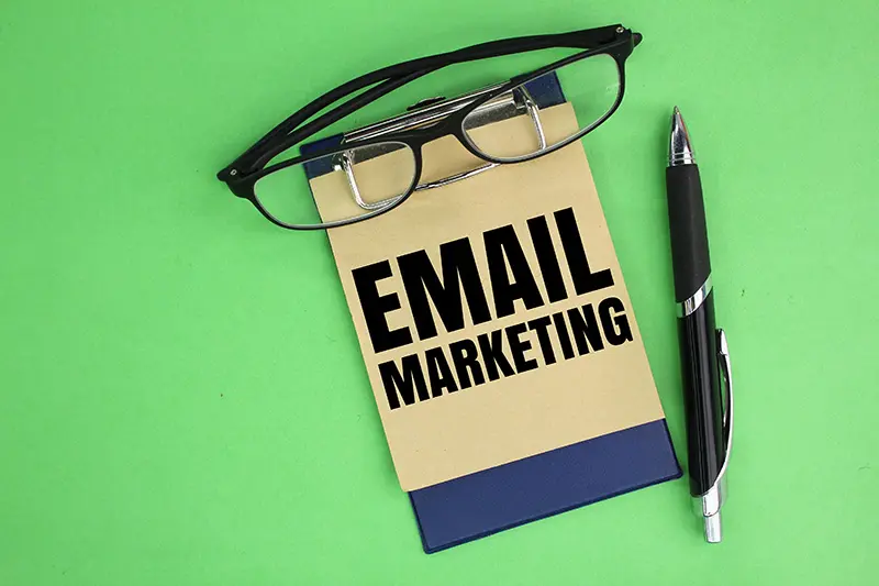Effective strategies for bloggers to grow their email list using website tools, including opt-in forms, lead magnets, and email automation for building subscribers.